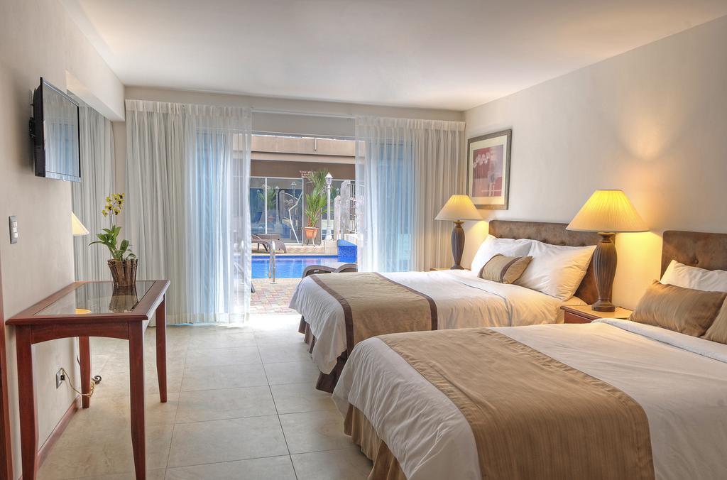 Beachfront Hotel Tramonto 哈科 客房 照片