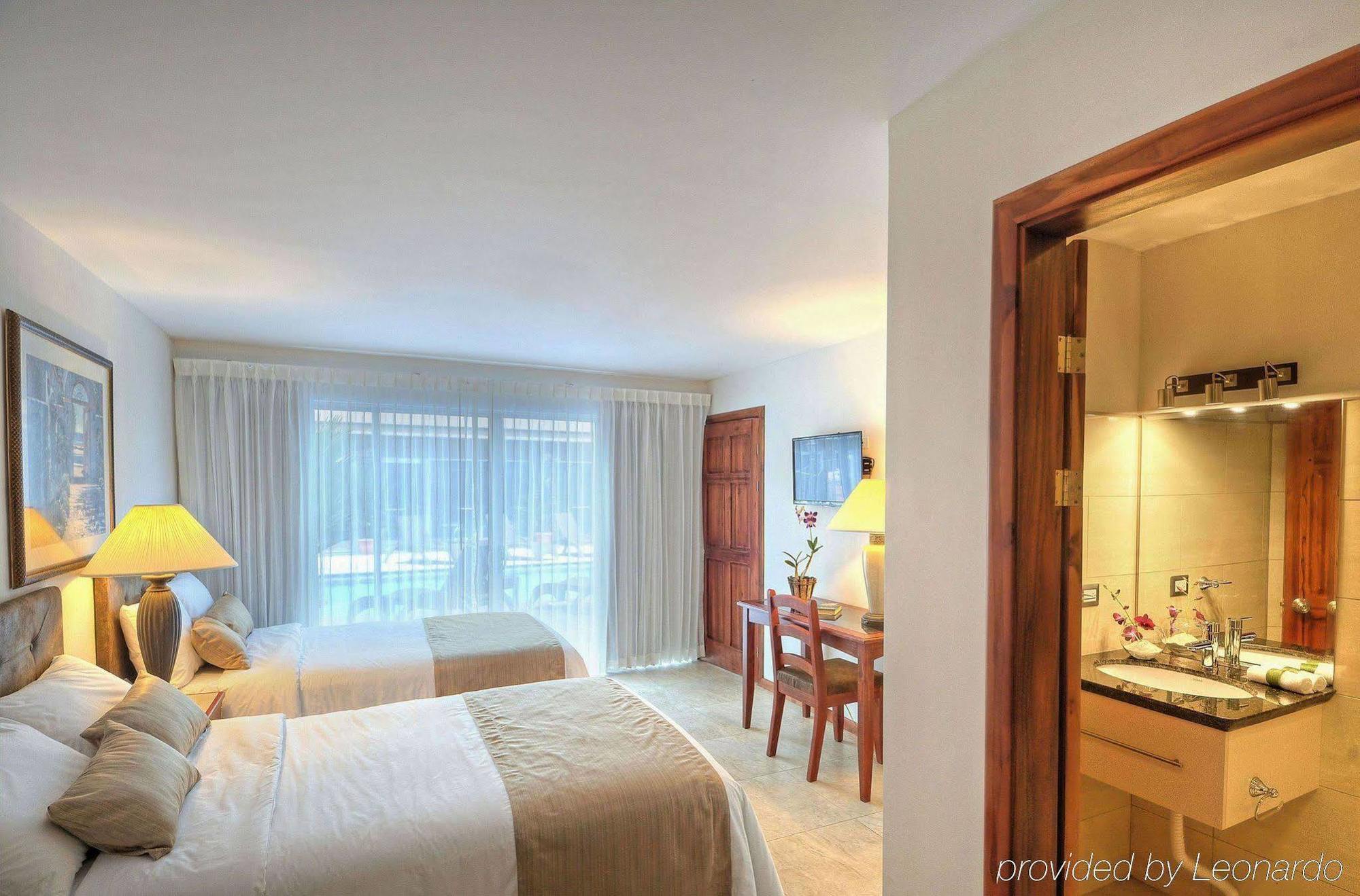Beachfront Hotel Tramonto 哈科 外观 照片