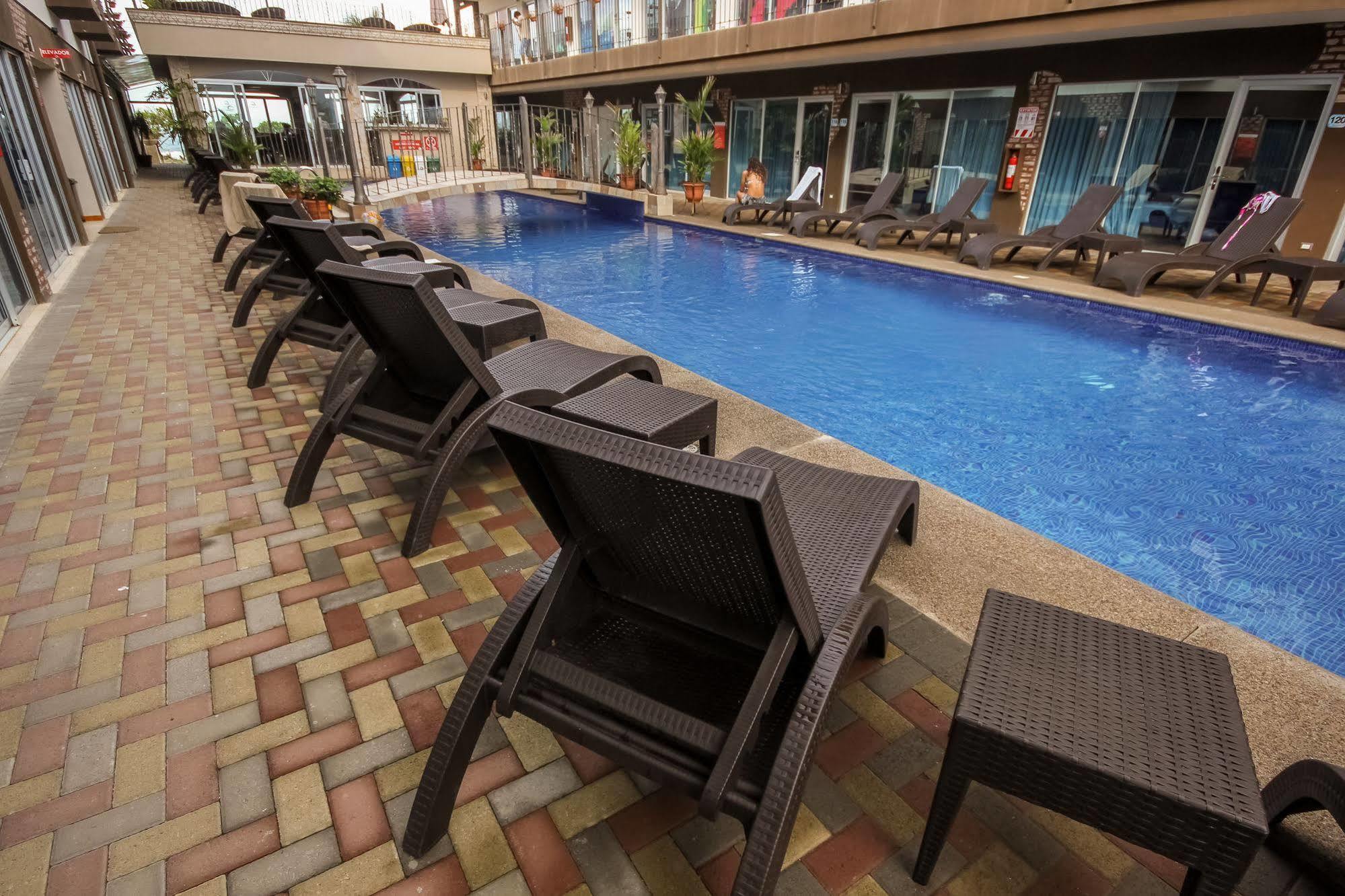 Beachfront Hotel Tramonto 哈科 外观 照片