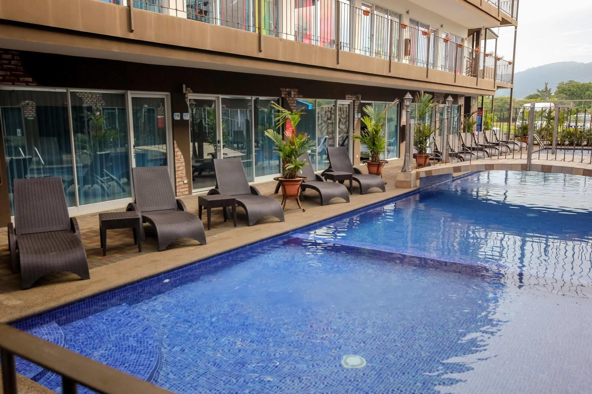 Beachfront Hotel Tramonto 哈科 外观 照片